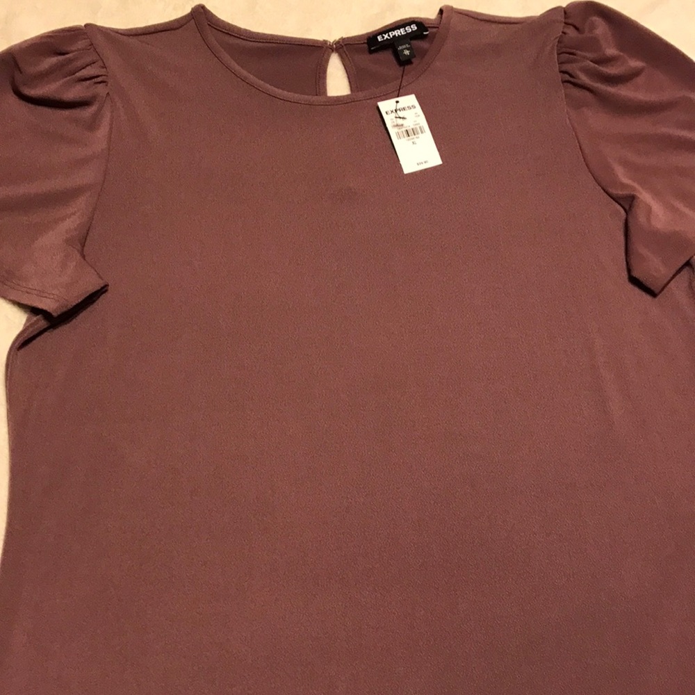 EXPRESS: Bell Sleeve, Back Clasp Top - NWT/NBW